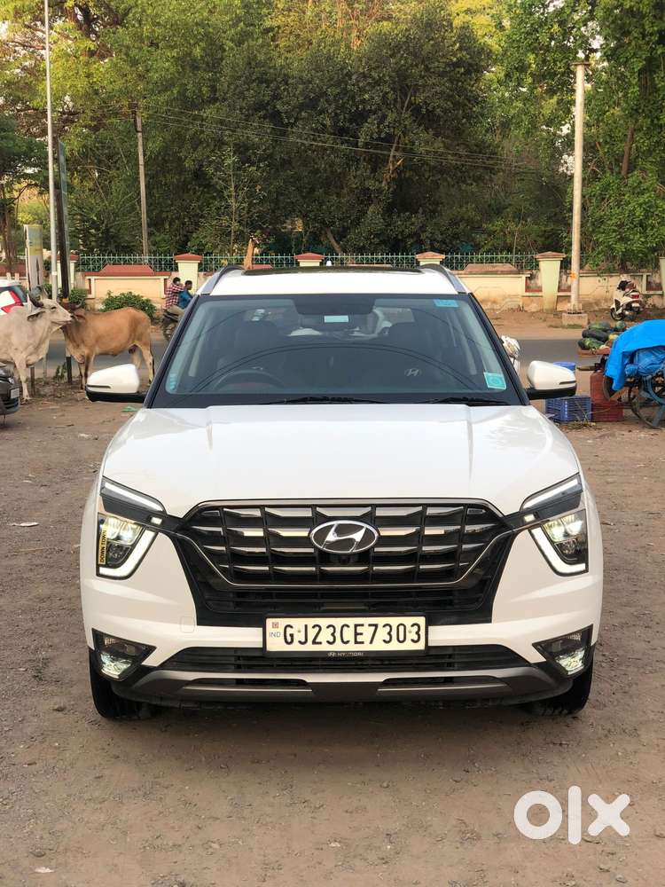 Hyundai Alcazar Platinum 7 Str 1.5 Turbo Petrol Adventure, 2023, Pet..