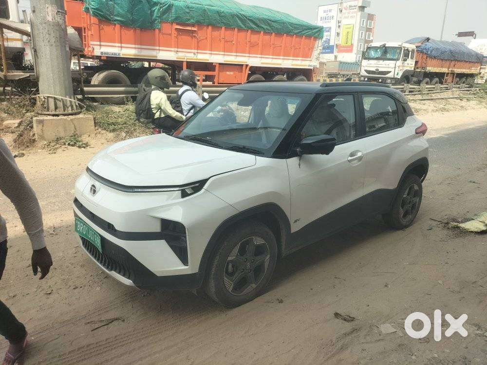 Tata Punch Ev Empowered Plus S Lr Ac Fc, 2025, Electric