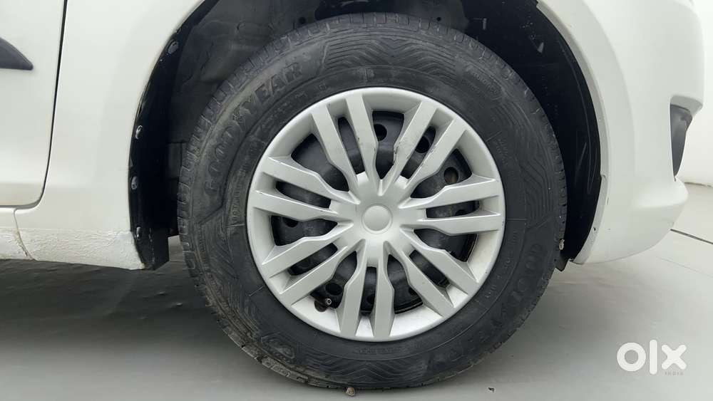 Maruti Suzuki Swift Vvt Vxi, 2013, Petrol