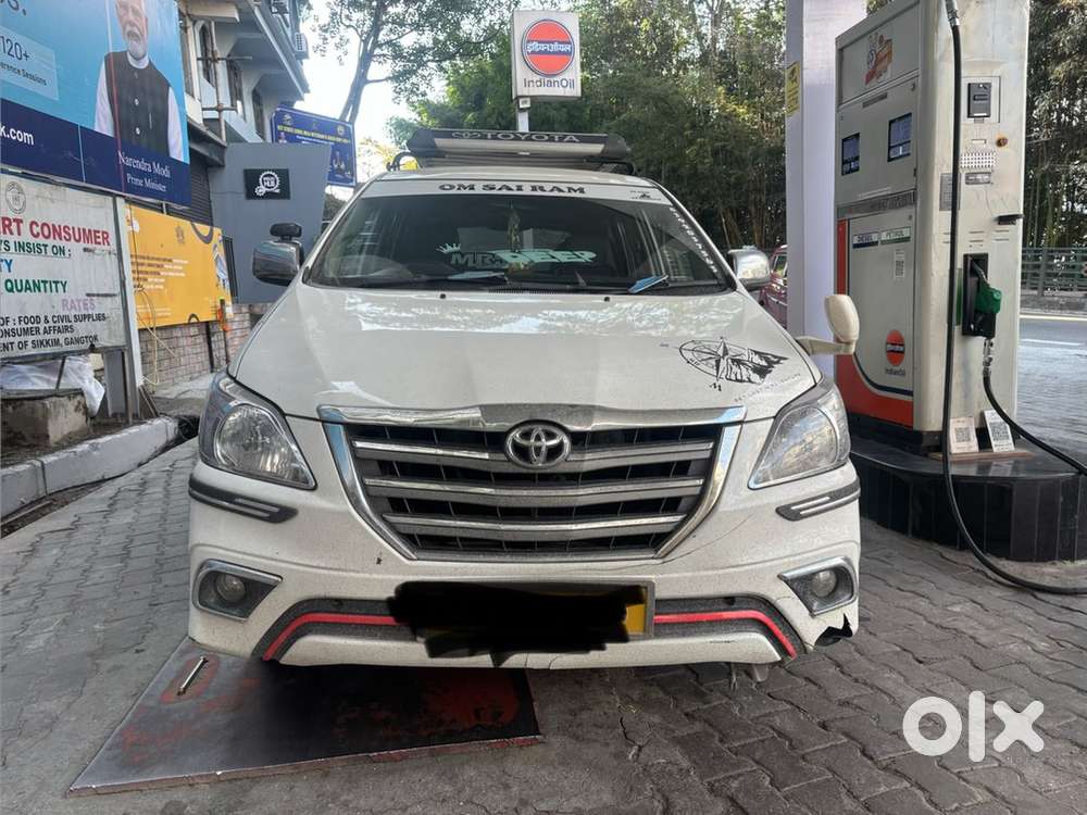 Toyota Innova 2016 Diesel Well Maintained