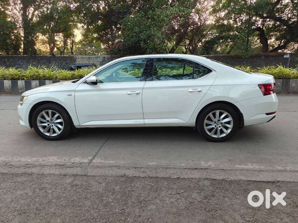 Skoda Superb Lk 1.8 Tsi At, 2017, Petrol