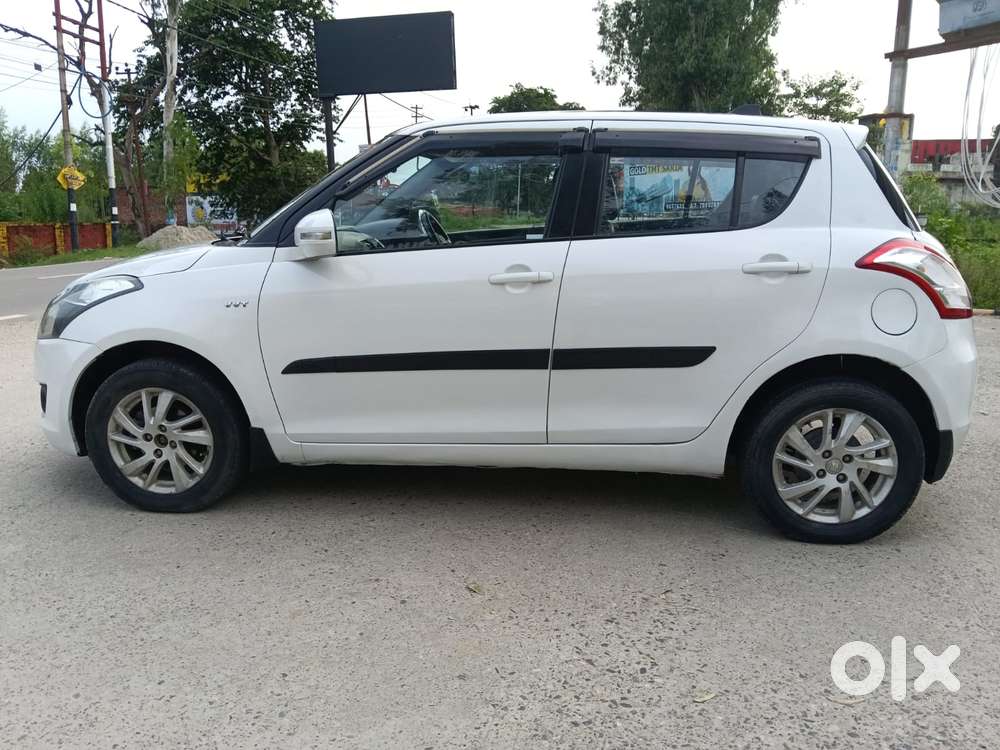Maruti Suzuki Swift Zxi, 2013, Petrol