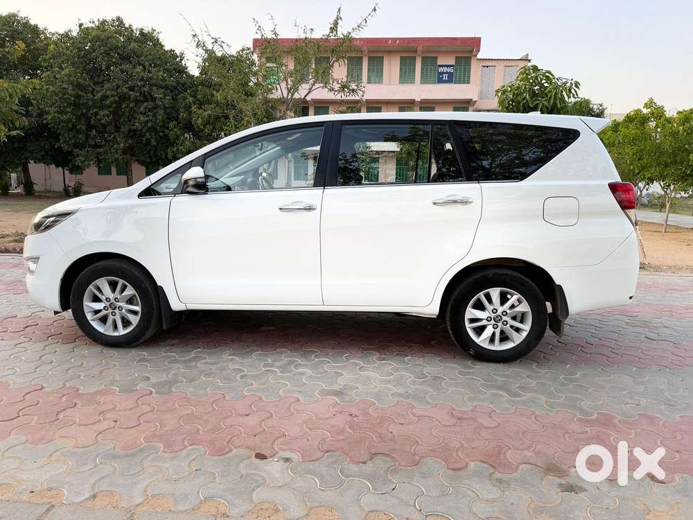 Toyota Innova Crysta 2.4 V, 2018, Diesel