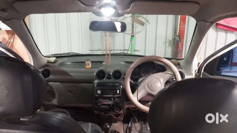 Hyundai New Santro 1.1 Magna Petrol Manual 2000