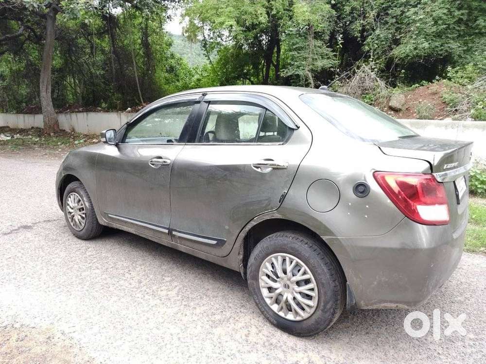 Maruti Suzuki Swift Dzire Vxi Optional, 2023, Cng & Hybrids