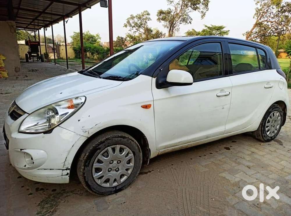 Hyundai I20 Petrol Manual 2010