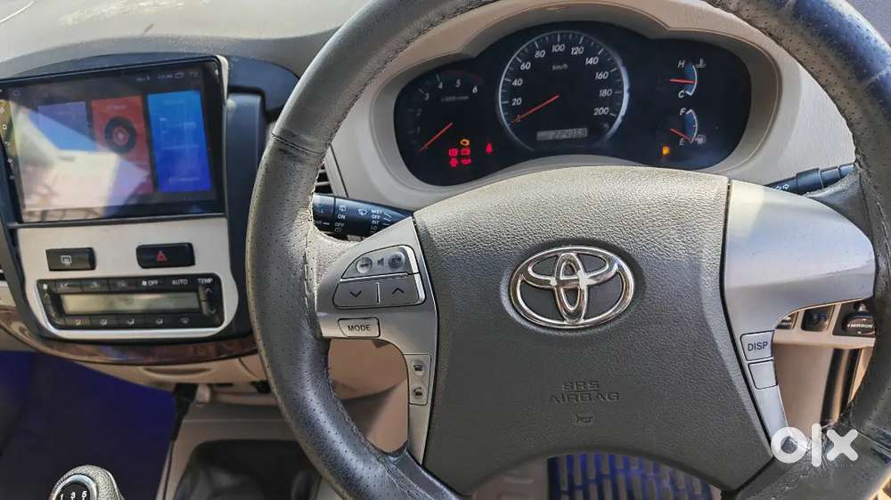 Toyota Innova 2013 Diesel Well Maintained