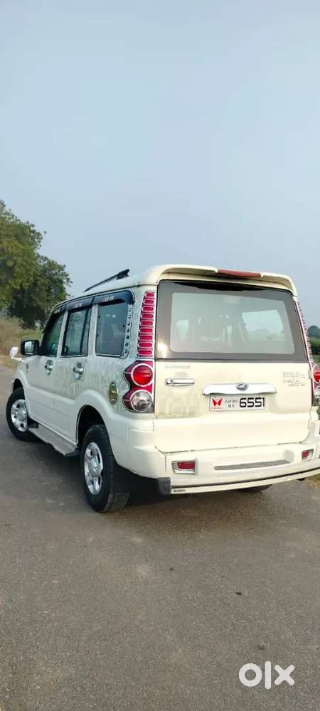 Mahindra Scorpio 2014 Diesel 140000 Km Driven