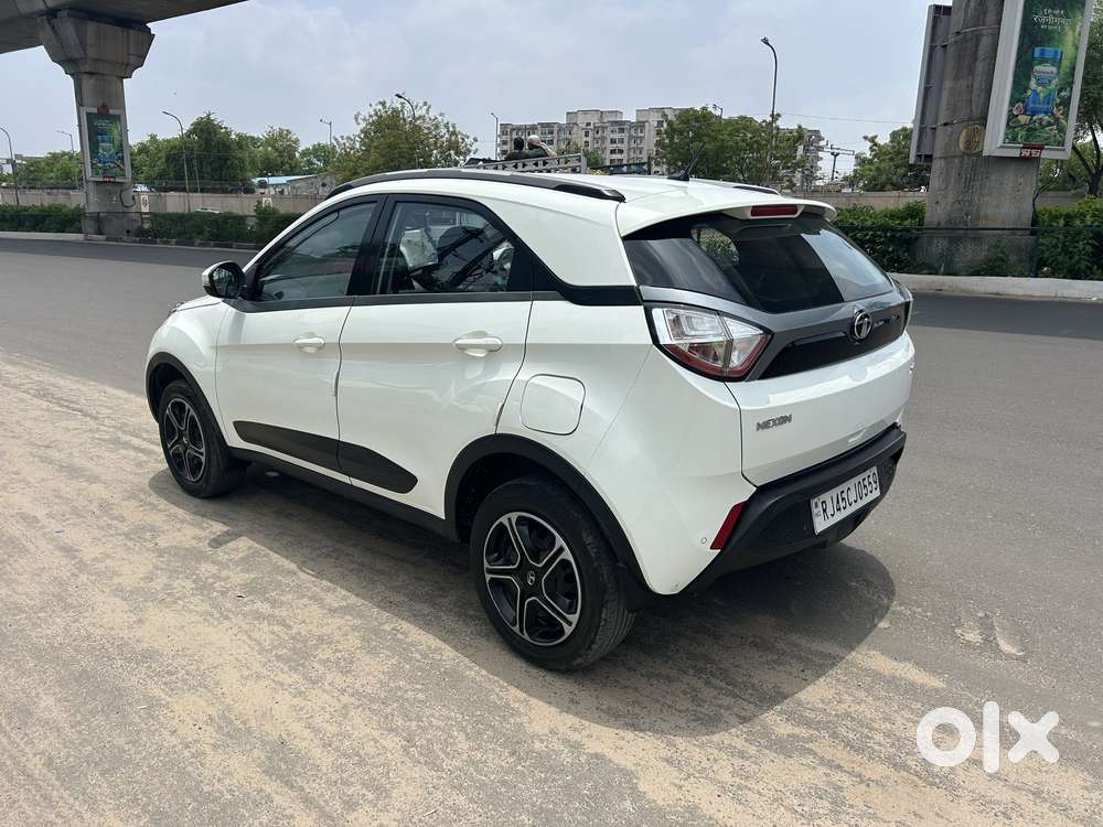 Tata Nexon 1.2 Revotron Xt Plus, 2019, Petrol