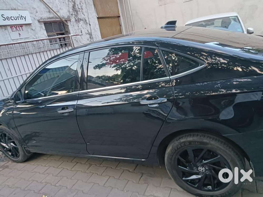 Volkswagen Virtus 2024 Petrol Well Maintained