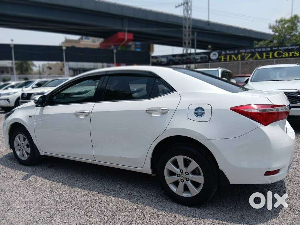Toyota Corolla Altis 2013-2017 G Mt, 2015, Petrol