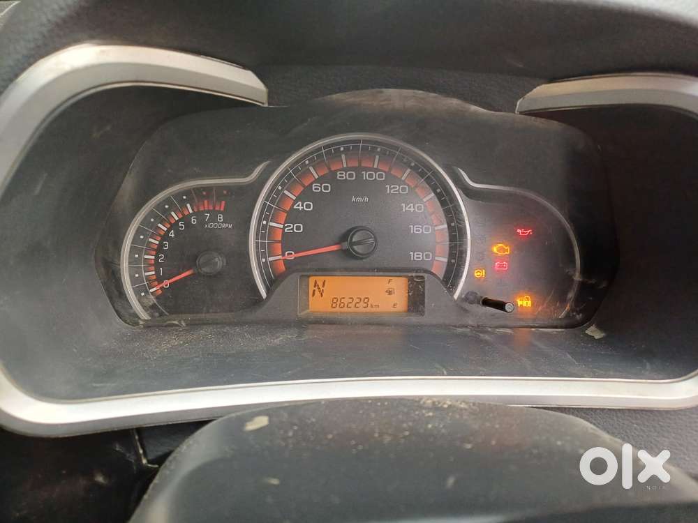 Maruti Suzuki Alto K10 1.0 Vxi Amt, 2017, Petrol