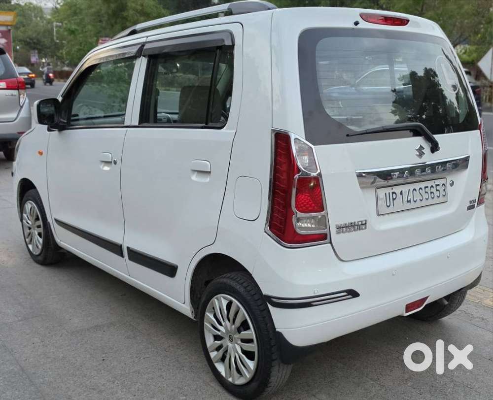 Maruti Suzuki Wagon R 1.0 Vxi Amt, 2015, Petrol