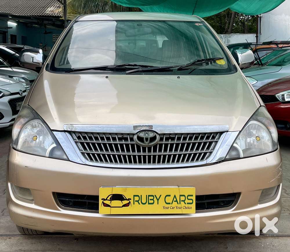Toyota Innova 2.5 G4 Diesel 8-seater, 2006, Diesel