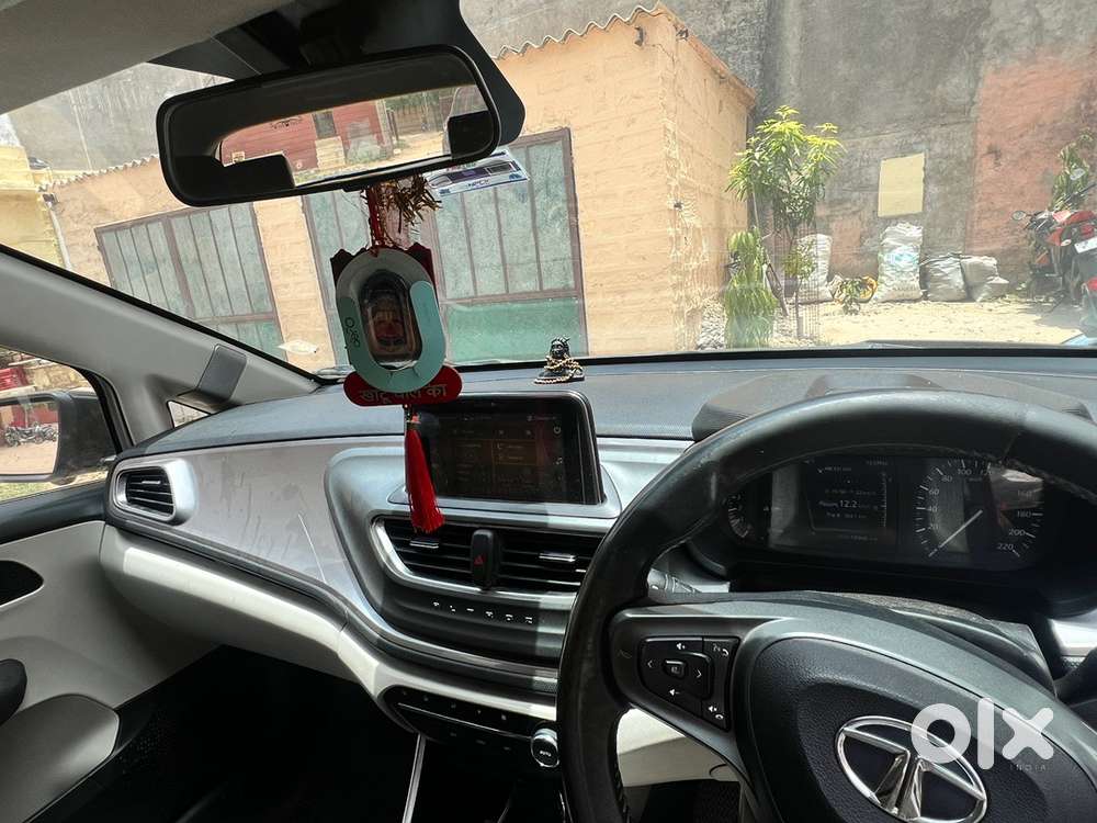 Tata Altroz 2021 Petrol 120000 Km Driven
