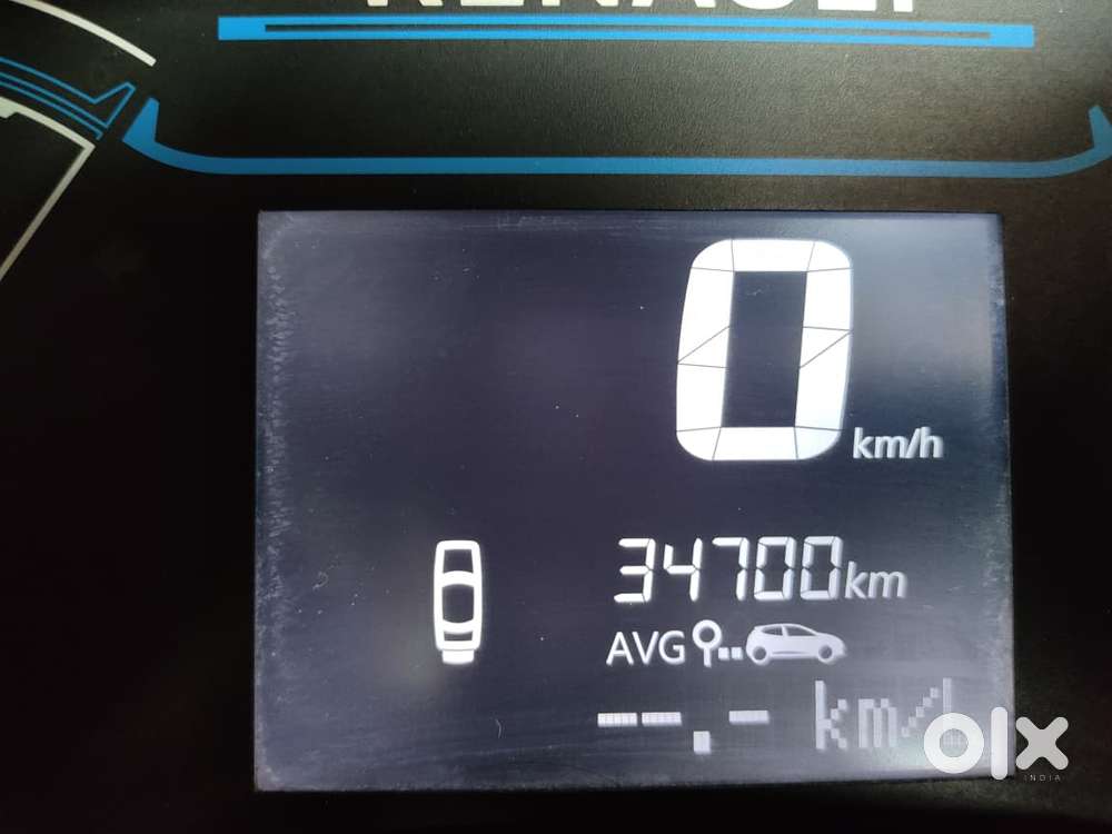 Renault Triber, 2022, Petrol