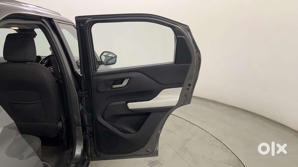 Tata Punch 1.2 Revotron Creative Dual Tone, 2022, Petrol