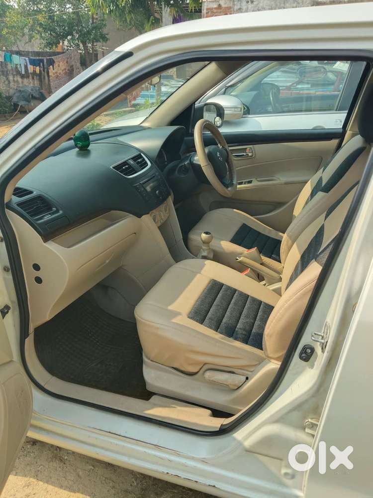 Maruti Suzuki Dzire 1.2 Vxi, 2013, Petrol