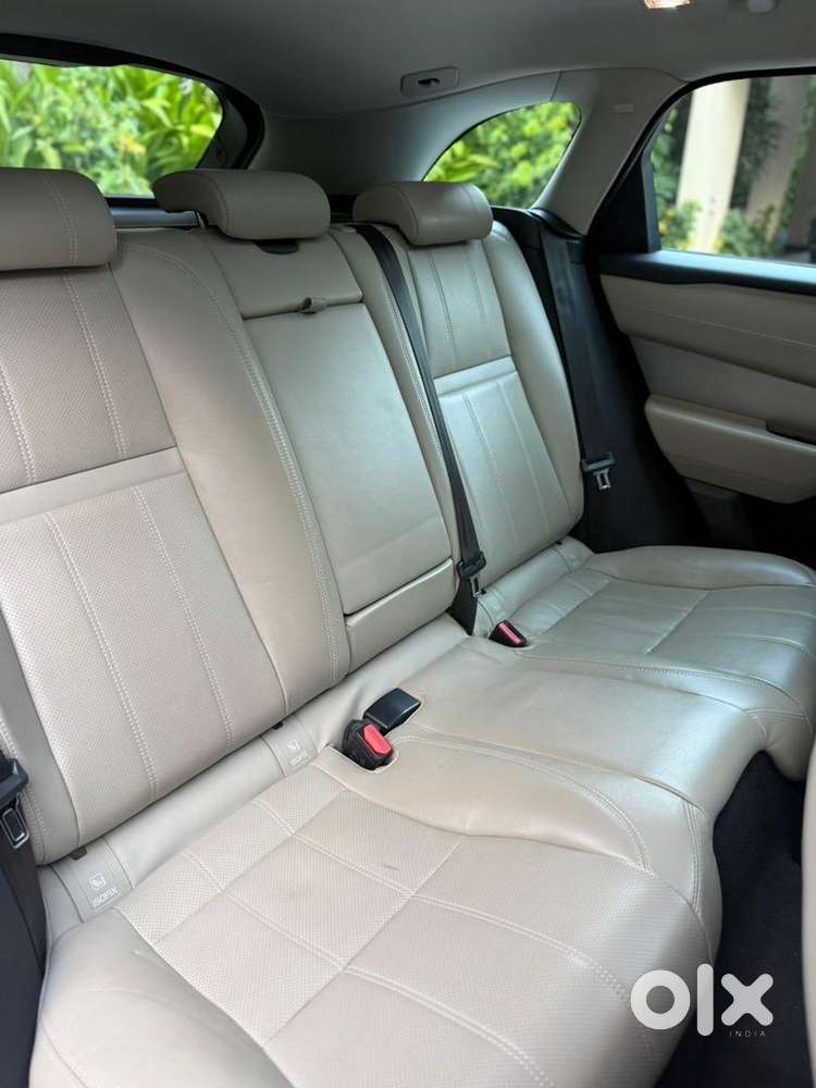 Land Rover Range Rover Velar 2021 Petrol Well Maintained