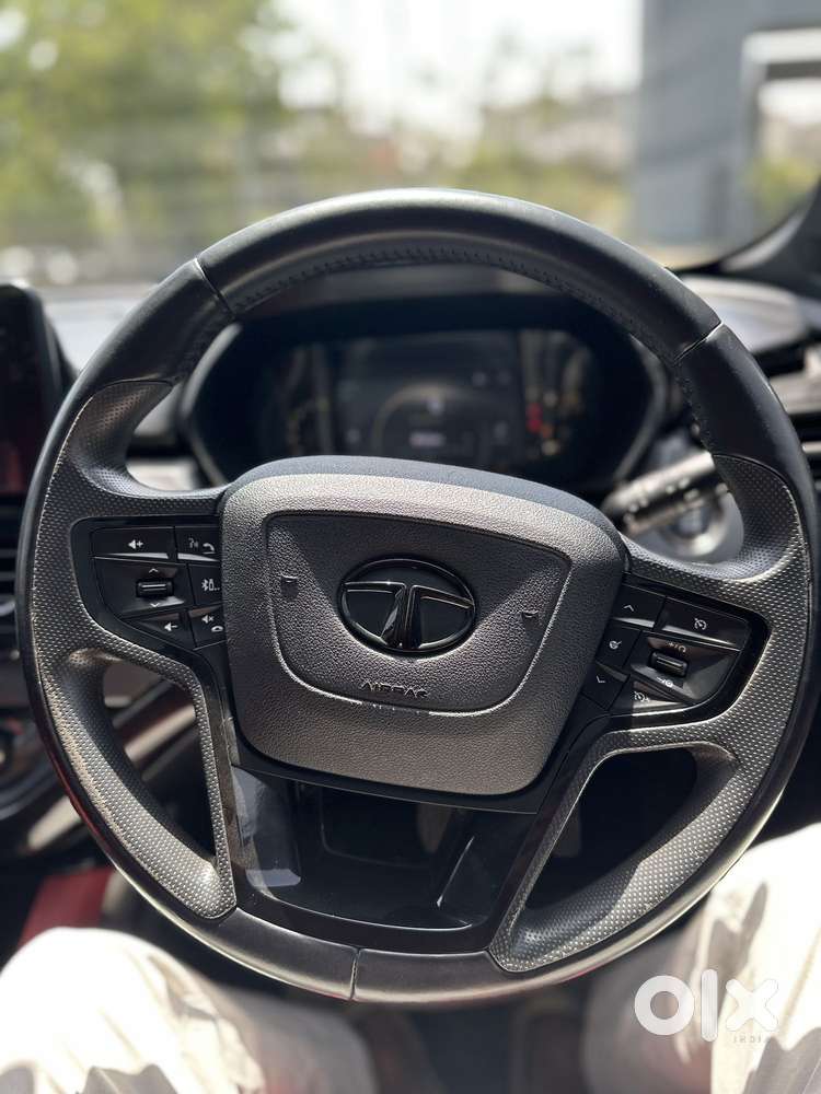 Tata Harrier 2.0 Kryotec Xza Plus (o) Red Dark Edition, 2023, Diesel