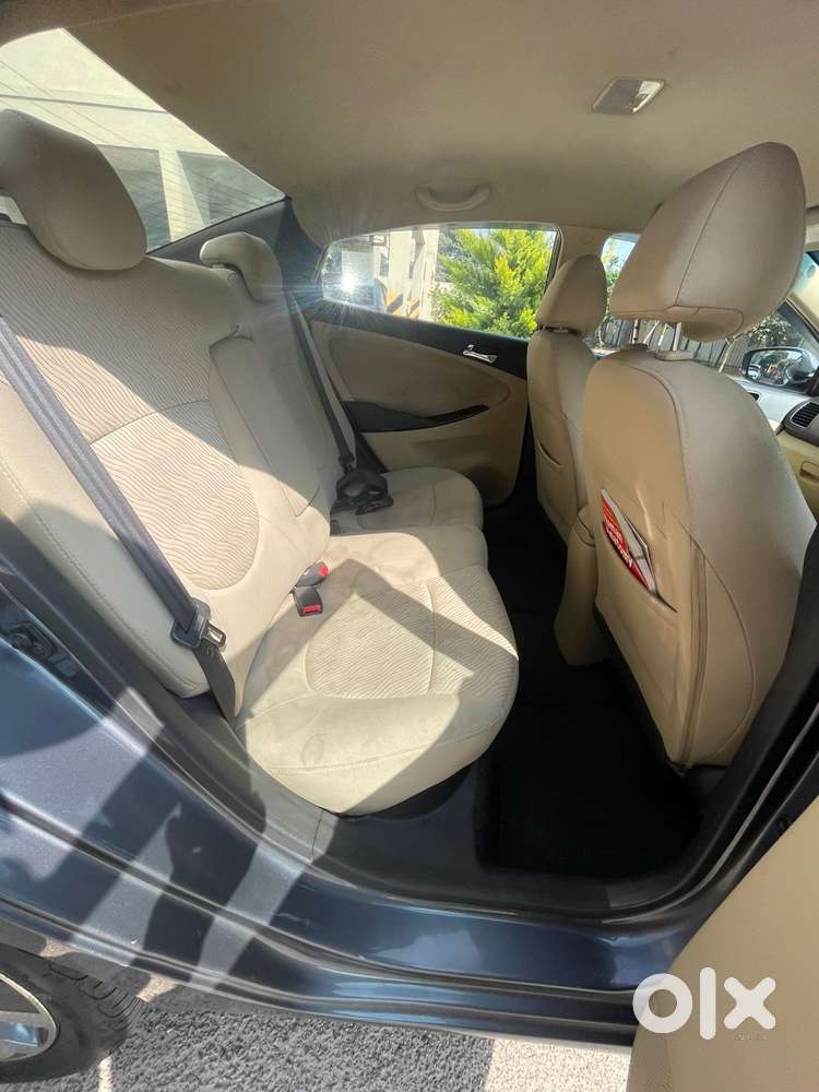 Hyundai Verna Fluidic 1.6 Vtvt Sx, 2014, Petrol