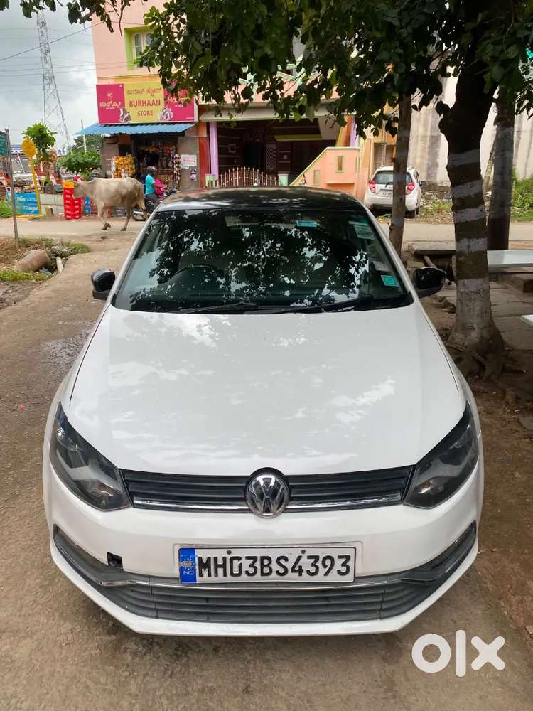 Volkswagen Polo Comfortline Petrol 2015
