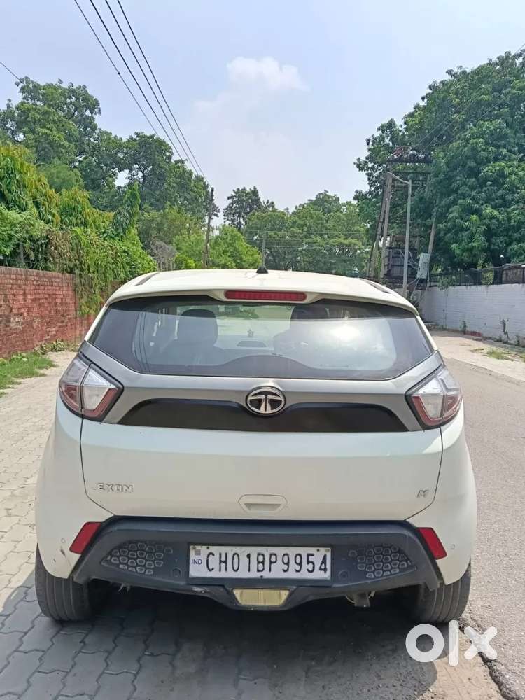 Tata Nexon 1.5 Revotorq Xm, 2017, Diesel