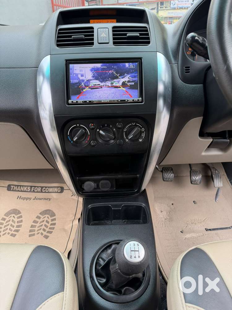 Maruti Suzuki Sx4 Vxi Bsiv, 2013, Petrol