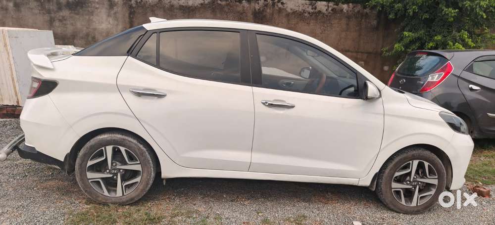 Hyundai Aura 1.2 Sx Cng, 2023, Cng & Hybrids