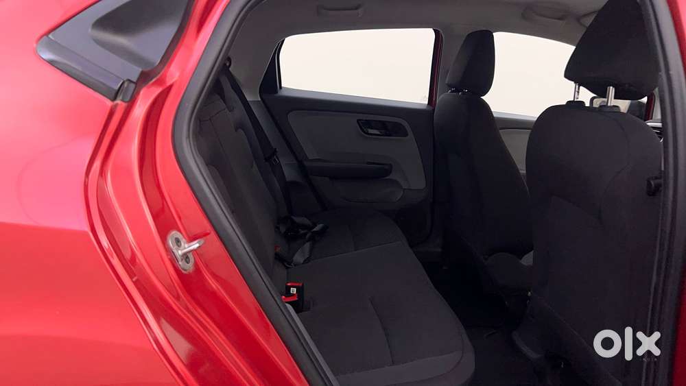 Tata Altroz 1.2 Xt, 2020, Petrol