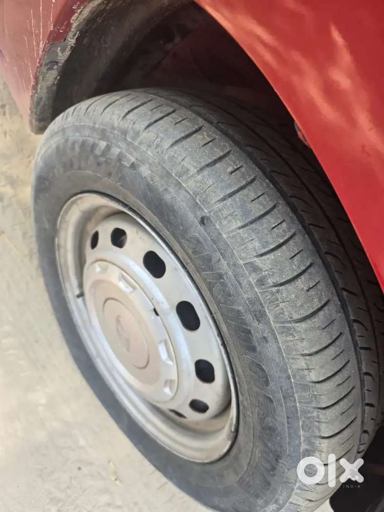 Mahindra Kuv 100 Petrol 2016
