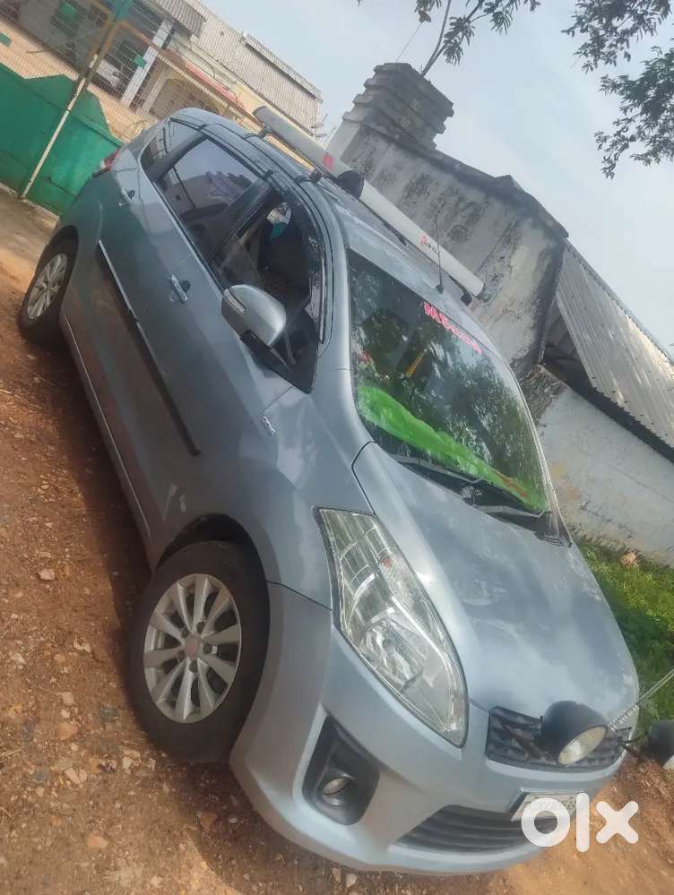Maruti Suzuki Ertiga 2012
