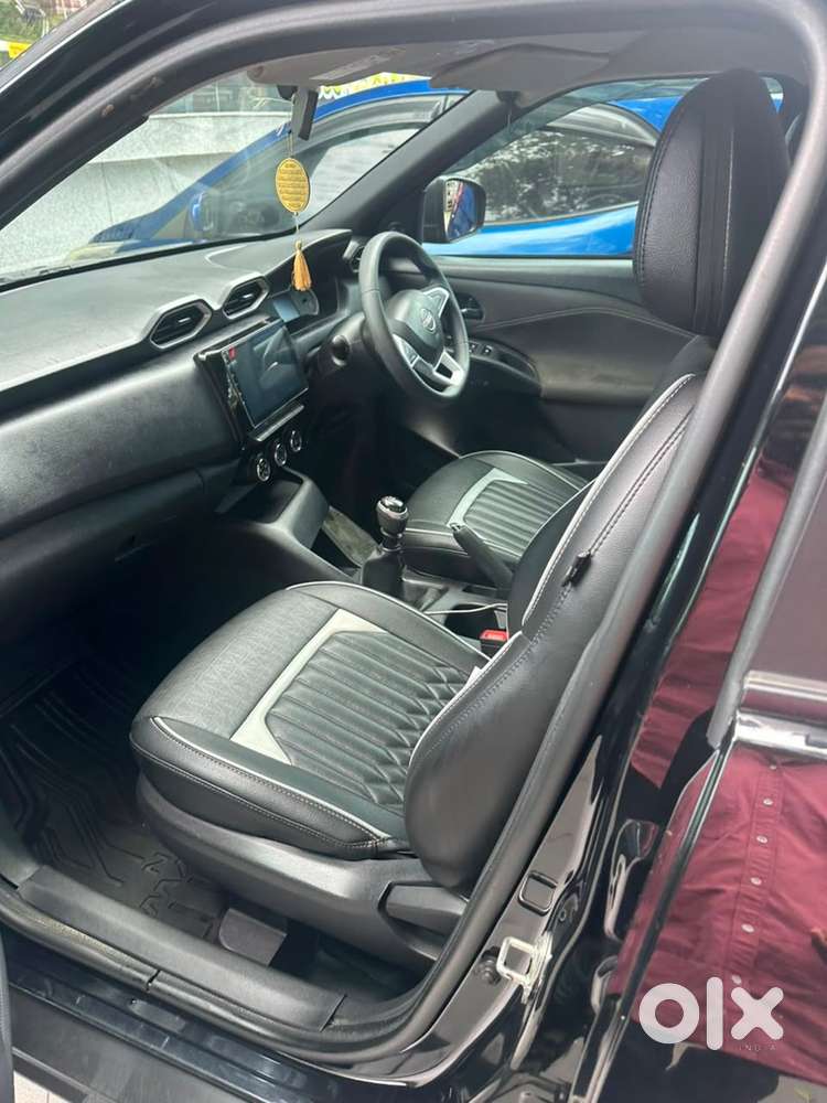 2024 Nissan Magnite Visia Plus Mt