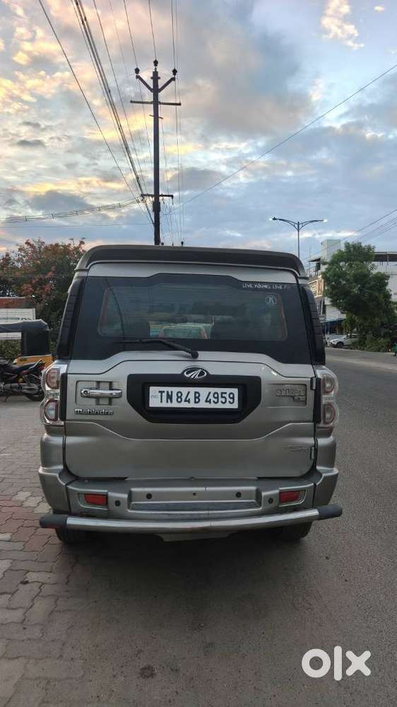 Mahindra Scorpio S10, 2015, Diesel