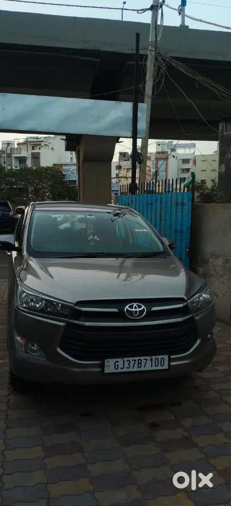 Toyota Innova Crysta 2017