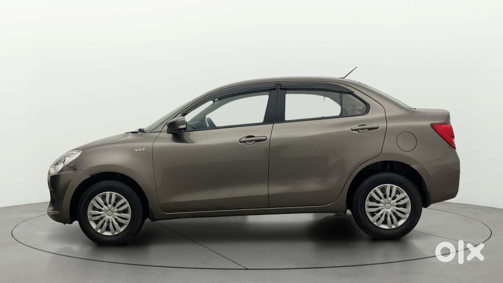 Maruti Suzuki Swift Dzire Amt Vxi, 2019, Petrol