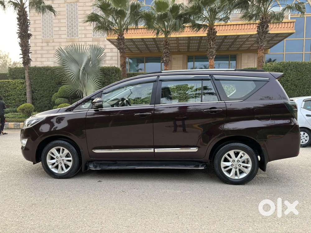 Toyota Innova Crysta 2.7 Gx Mt 8s, 2020, Petrol
