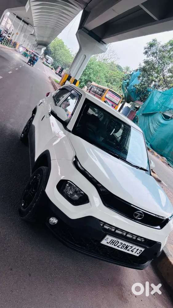 Tata Punch 2023 Petrol 10000 Km Driven