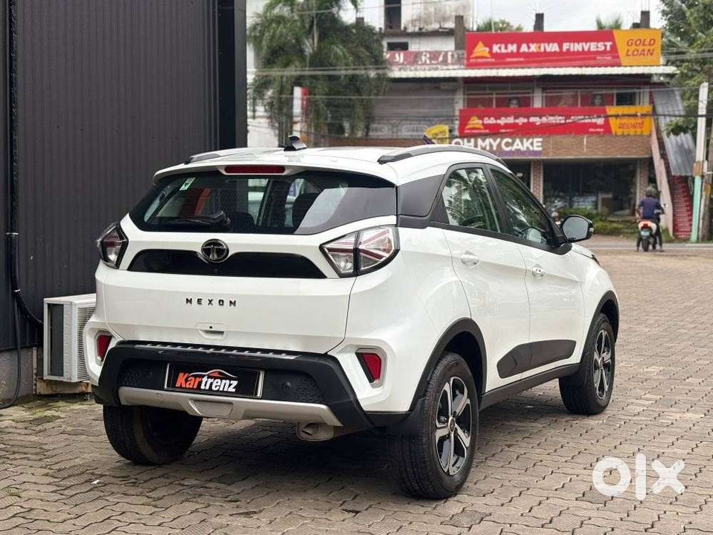 Tata Nexon 1.2 Revotron Xza Plus, 2022, Petrol