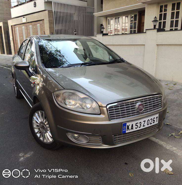 Fiat Linea Emotion 1.4 L T-jet Petrol, 2012, Petrol