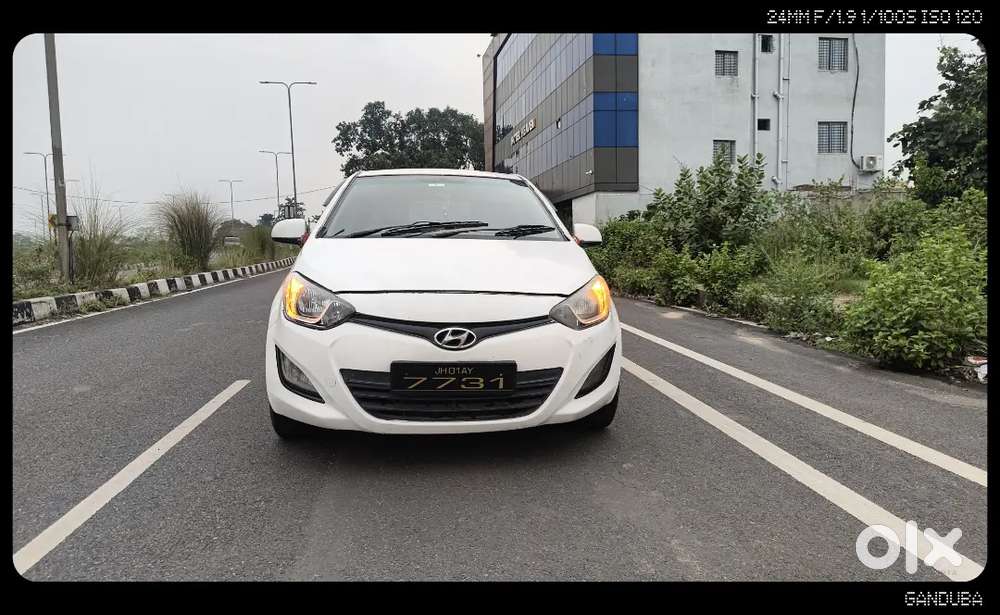 Hyundai I20 2014 Petrol 95000 Km Driven