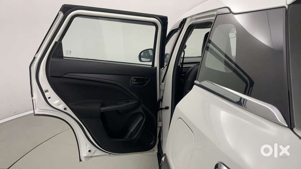 Maruti Suzuki Brezza Vxi At, 2023, Petrol