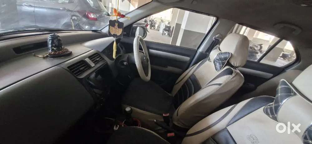 Maruti Suzuki Dzire 2010 Petrol
