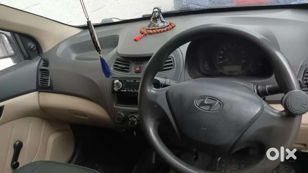 Hyundai Eon 2013 पेट्रोल मैनुअल
