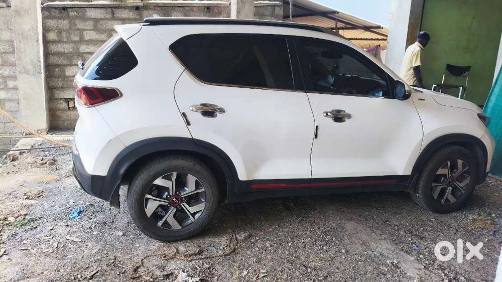 Kia Sonet 2021 Petrol 58000 Km Driven