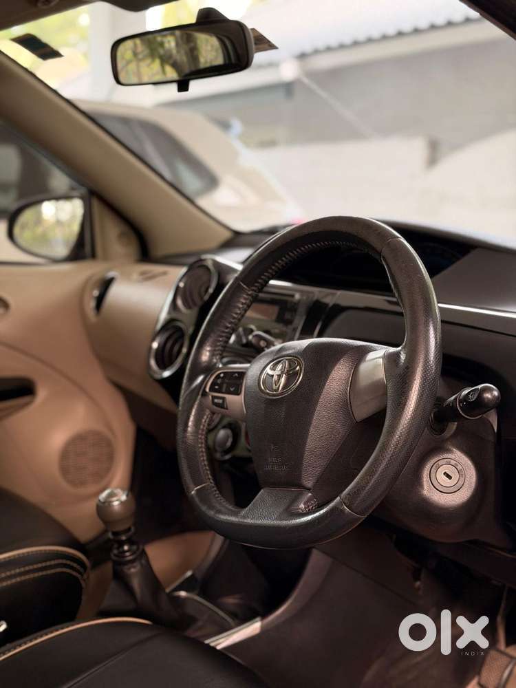 Toyota Etios Liva 1.4 Vxd Dual Tone, 2018, Diesel