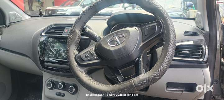 Tata Tiago 1.2 Revotron Xt (o), 2022, Petrol