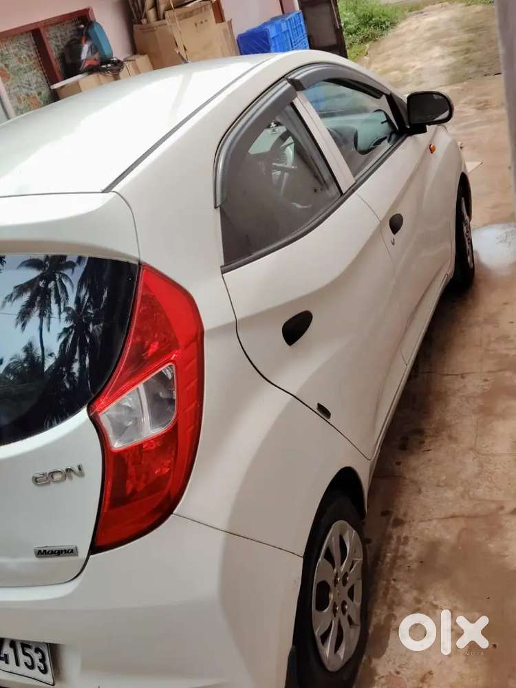Hyundai Eon Magna Petrol 2015