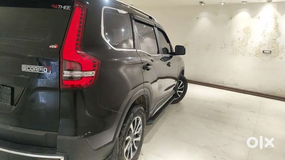 Mahindra Scorpio N Z2 2024 Diesel