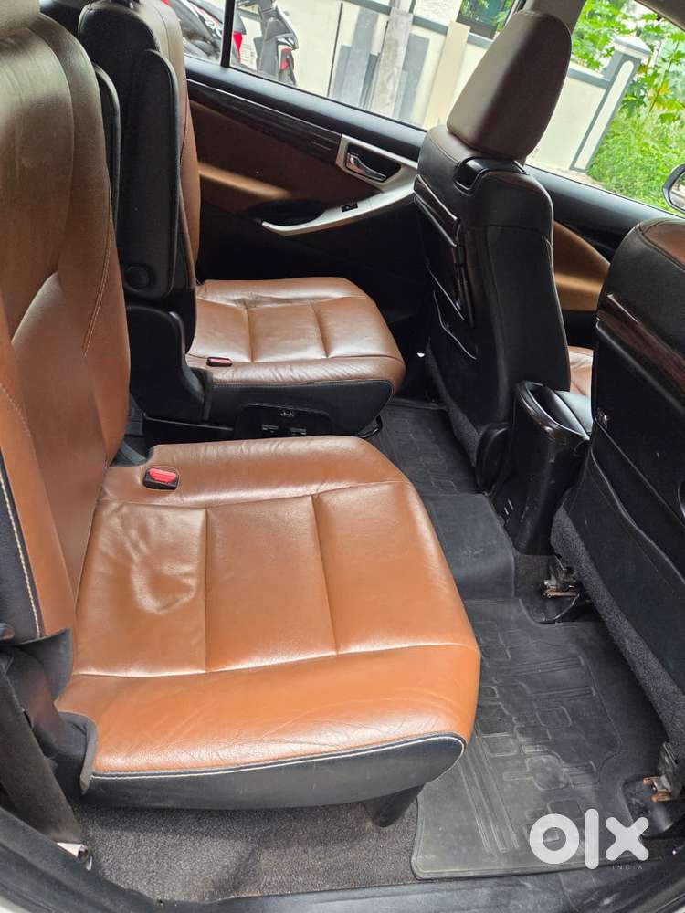 Toyota Innova Crysta 2.8 Z, 2017, Diesel